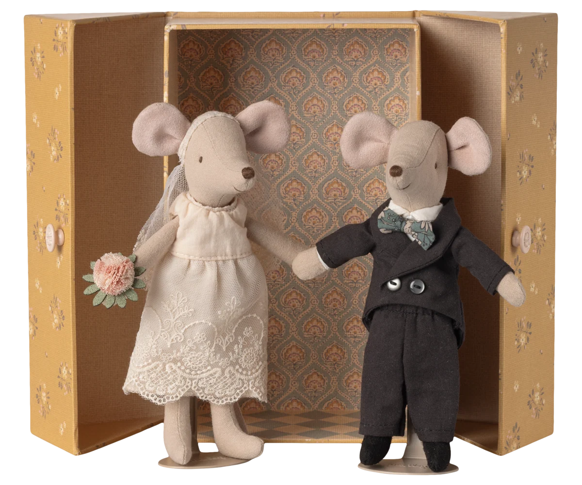Maileg Wedding Mice in box