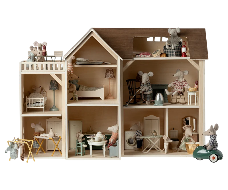Maileg Mouse Hole Farmhouse
